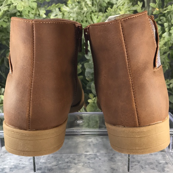 American Eagle by Payless Zuri Star Cognac Zip Booties Girls 4M🌟NWT&NIB🌟 - Picture 5 of 9